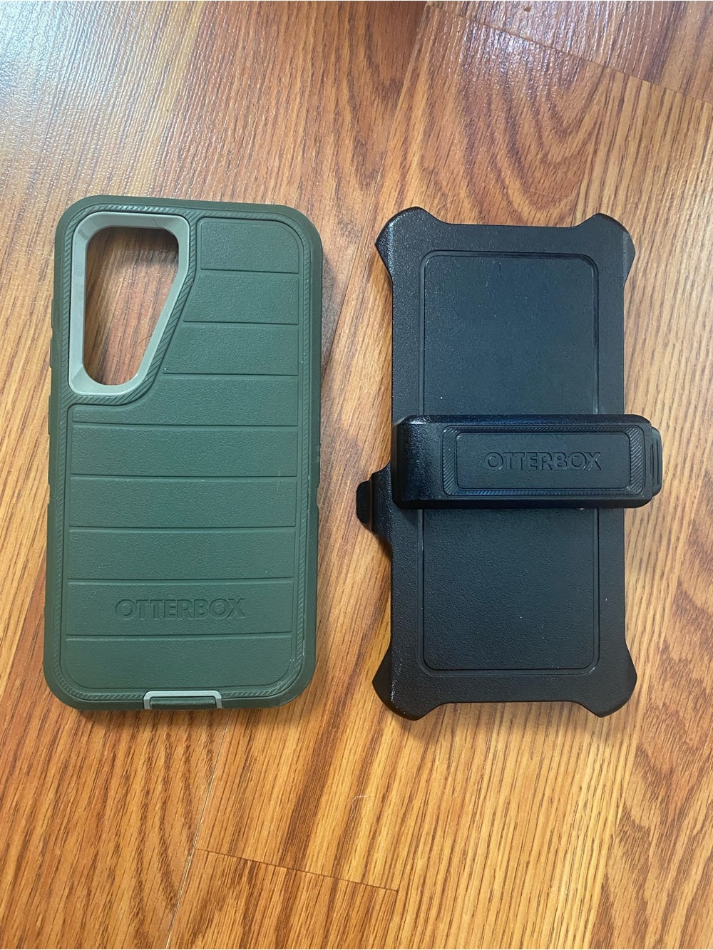 OtterBox Green Phone Case with Black Belt Holster for Galaxy S23